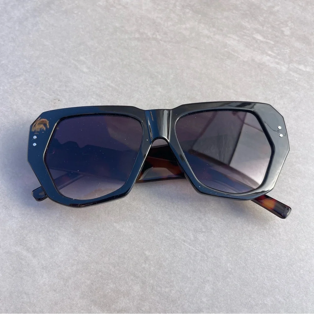 black tortoise